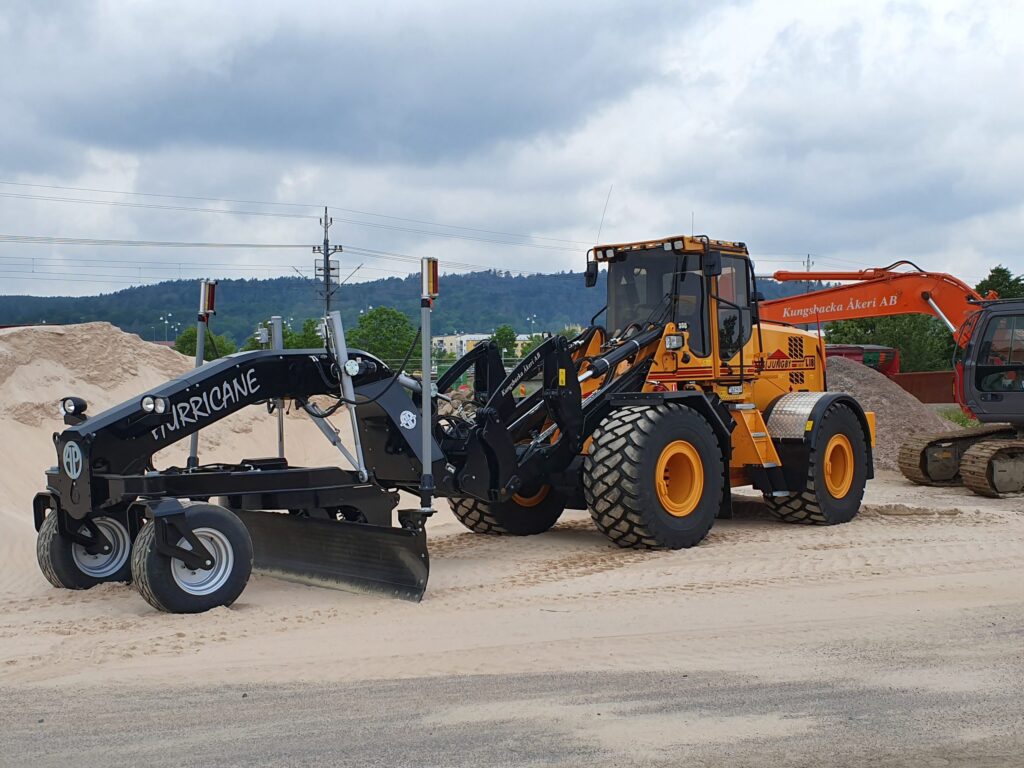 Attachment graders