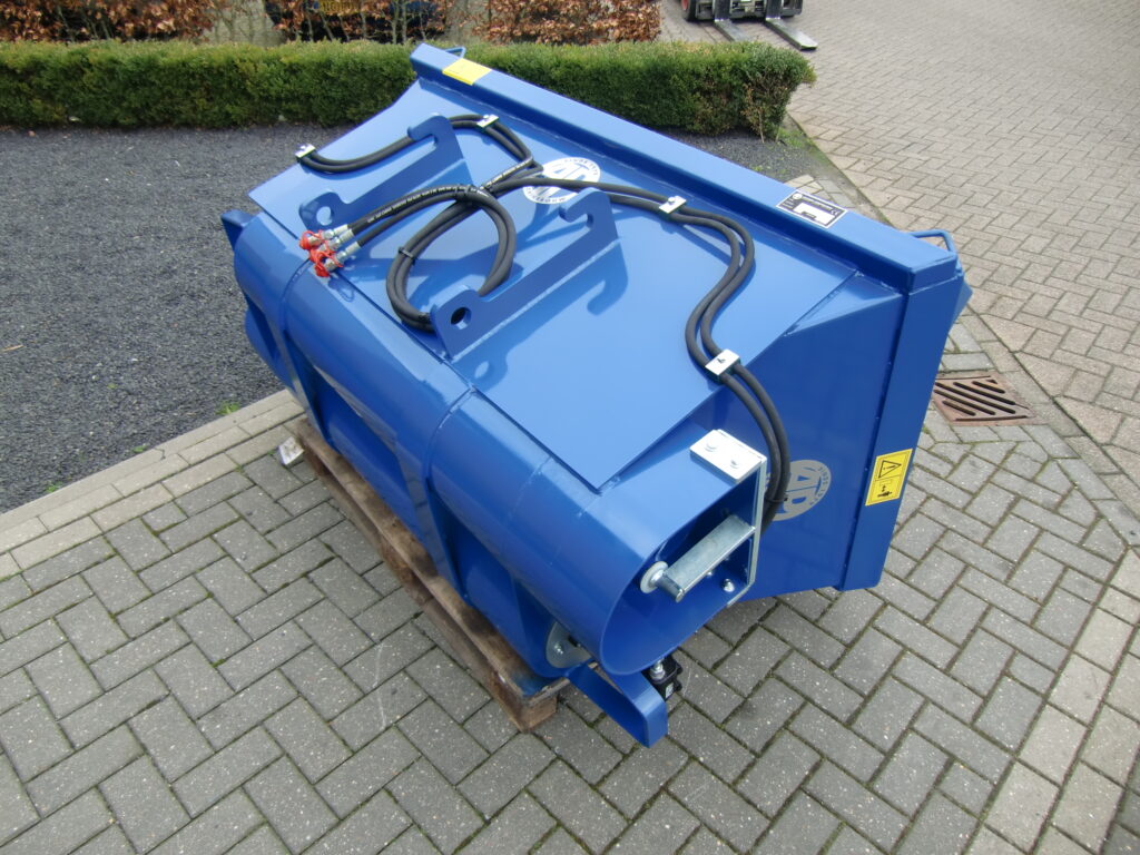 Auger buckets